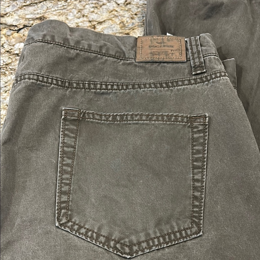 Dockers Straight Leg Cut